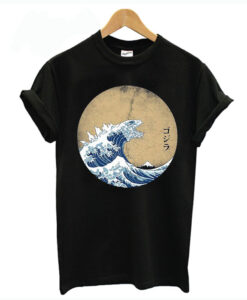 The great wave off Kanagawa Godzilla T Shirt